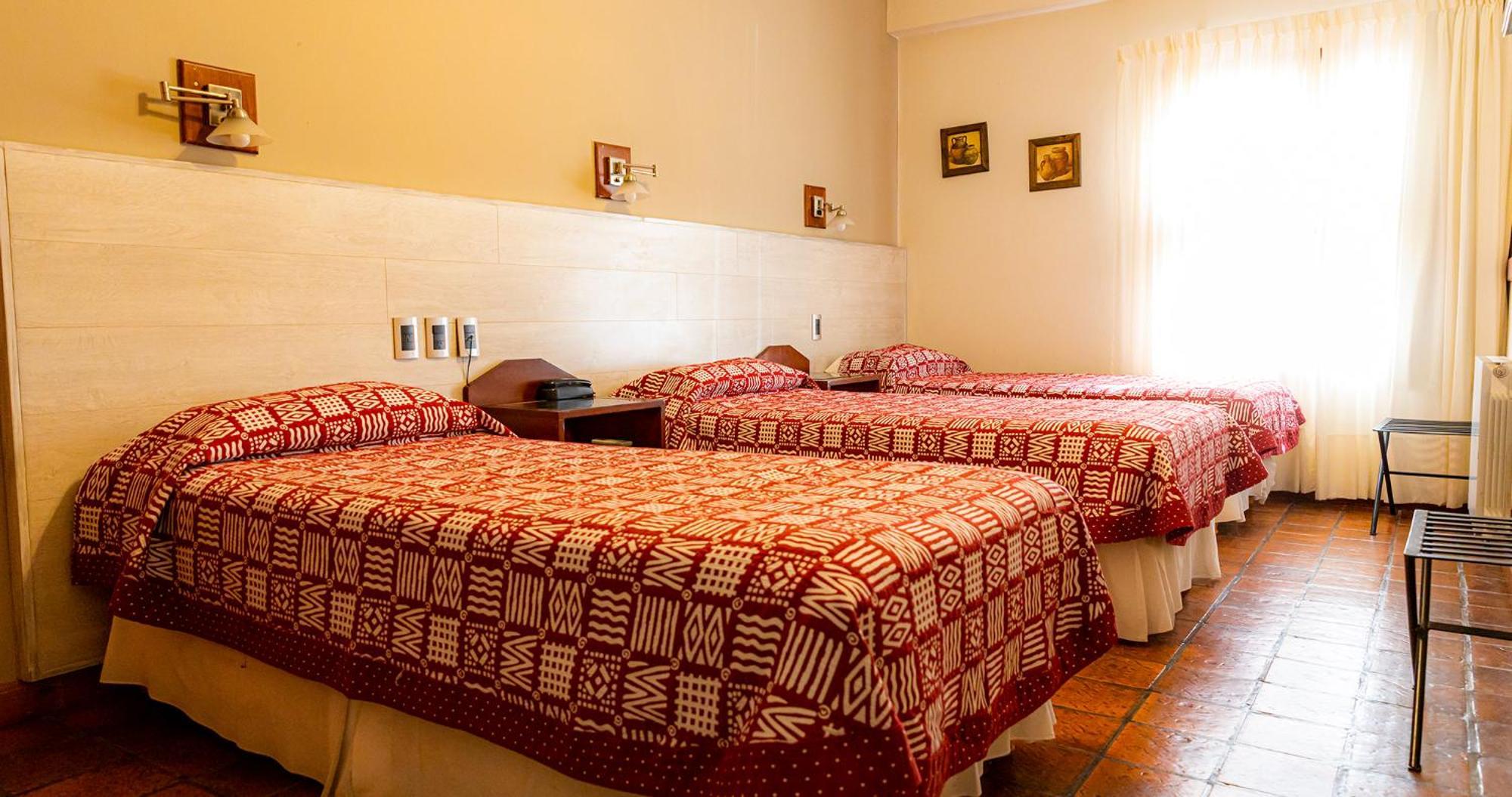 Hotel Los Sauces Cafayate Exteriör bild
